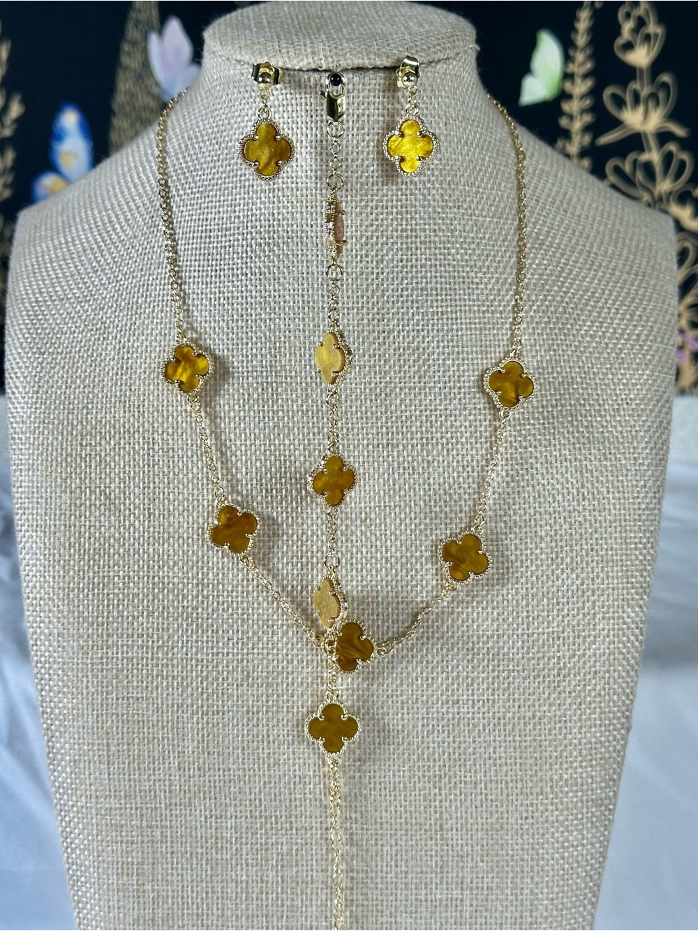 14k Gold-Plated Gold-Tone Marbled-Caramel Clover Drop Necklace Bundle Set